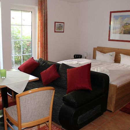 Ferienwohnung Mone 디르하겐 외부 사진