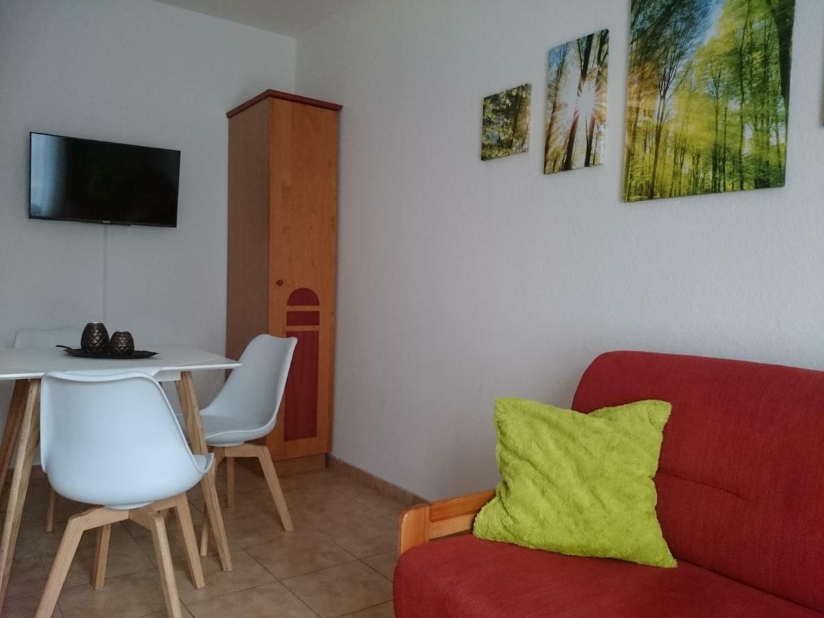 Ferienwohnung Mone 디르하겐 외부 사진